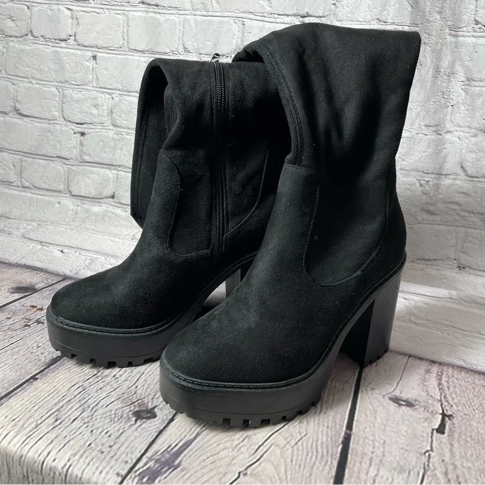 New Diba Faux Suede Platform Black High Boots Size 6.5
